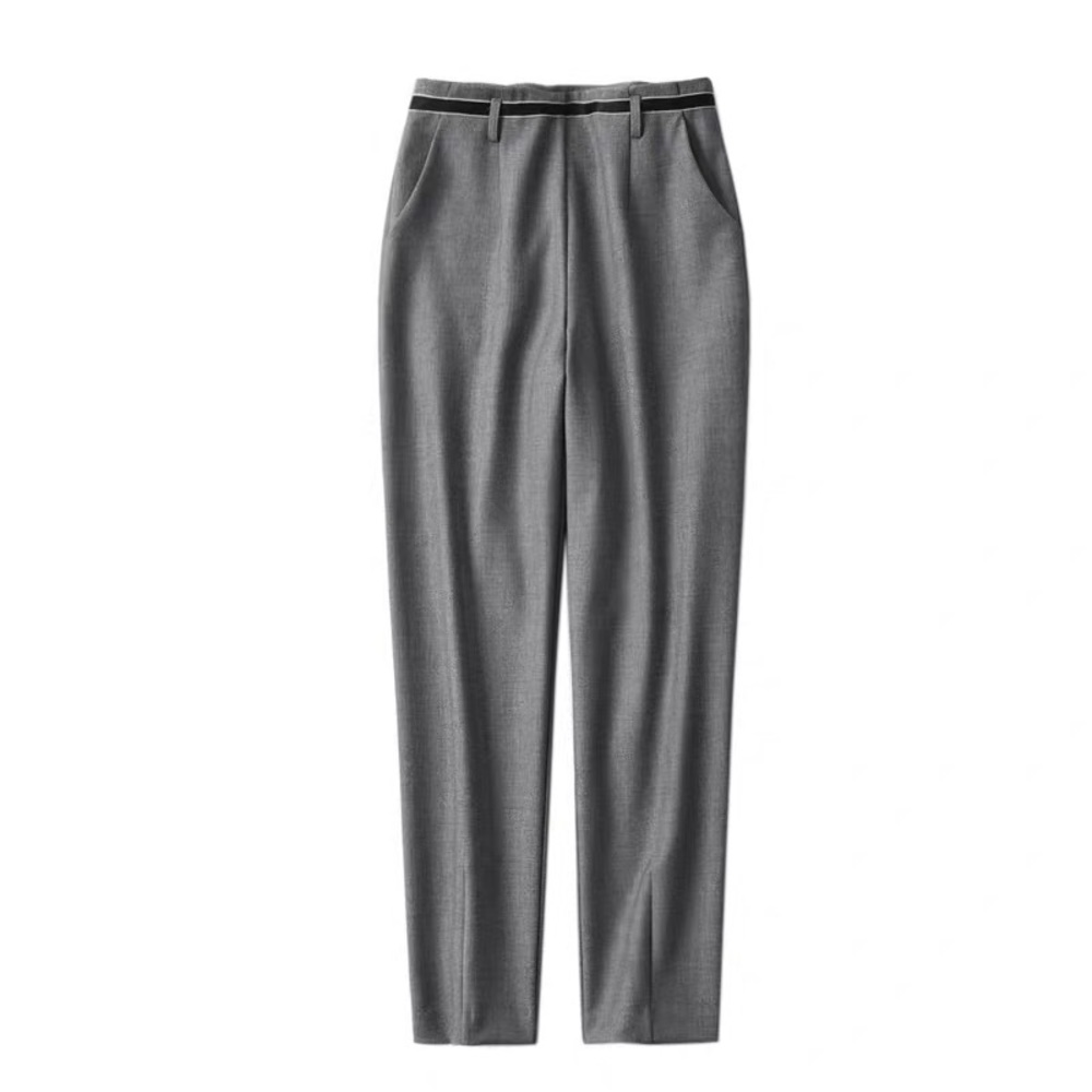 Stretchy grey pants
